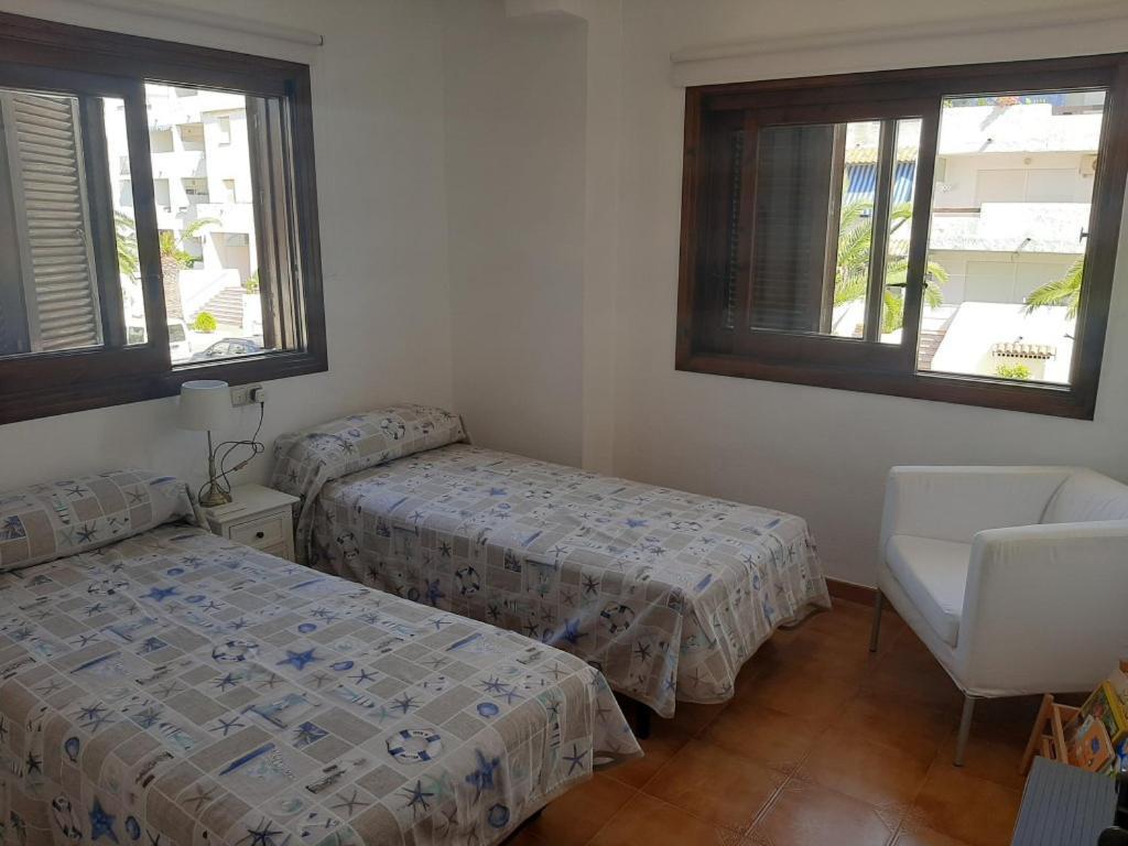 לה מנגה דל מר מנור Apartamentos Turisticos Puerto Tomas Maestre מראה חיצוני תמונה