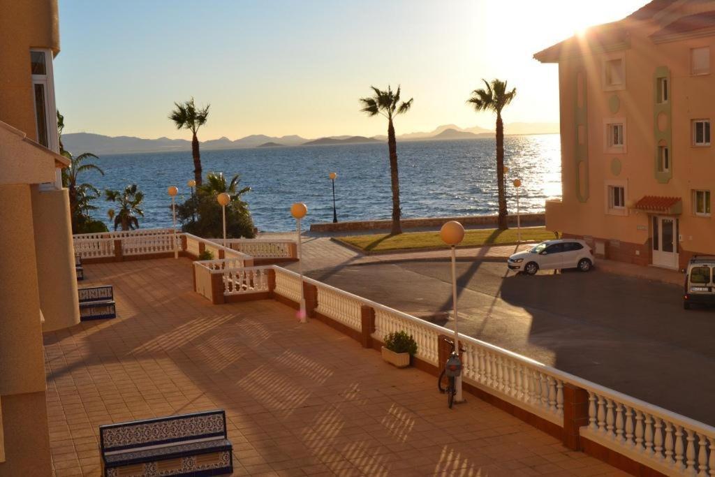 לה מנגה דל מר מנור Apartamentos Turisticos Puerto Tomas Maestre מראה חיצוני תמונה