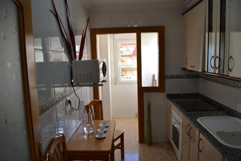 לה מנגה דל מר מנור Apartamentos Turisticos Puerto Tomas Maestre חדר תמונה