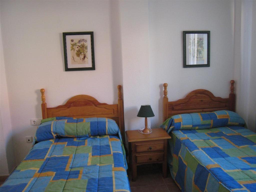 לה מנגה דל מר מנור Apartamentos Turisticos Puerto Tomas Maestre מראה חיצוני תמונה